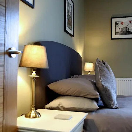 Church View Apartment